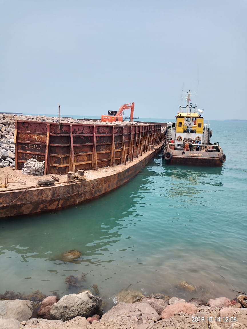 Suplai Material Batu Boulder untuk Pembangunan Strategis Pelabuhan Patimban